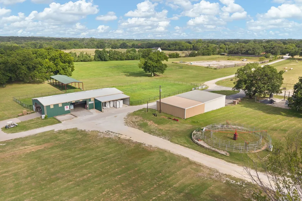6100 S Interstate 35W W Alvarado, TX 76009