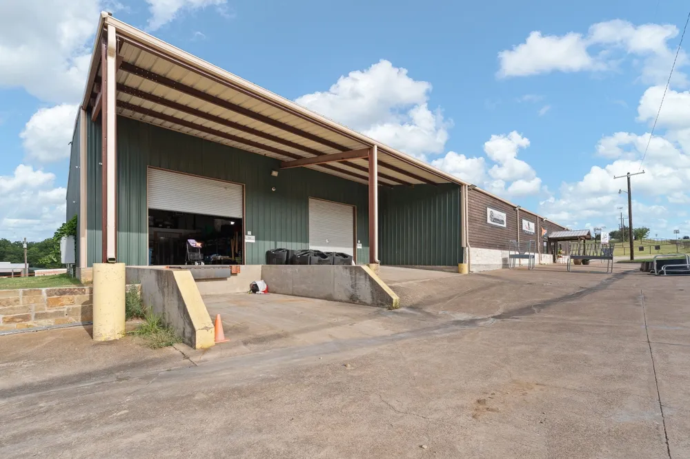 6100 S Interstate 35W W Alvarado, TX 76009
