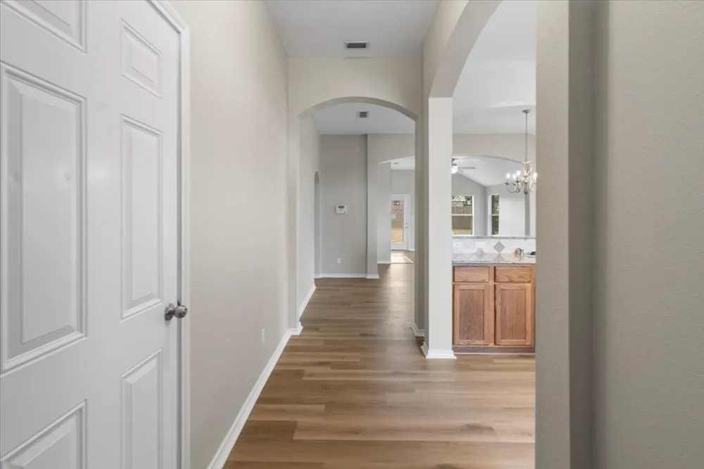 386 Molly Lane Lindale, TX 75771