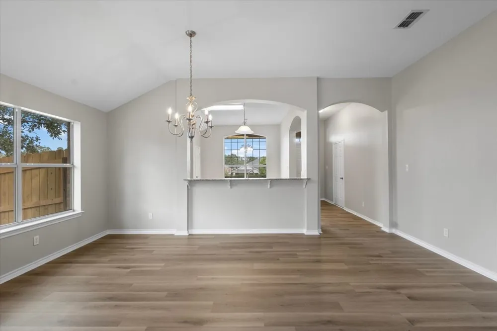386 Molly Lane Lindale, TX 75771