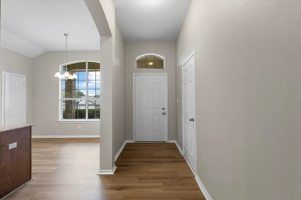 386 Molly Lane Lindale, TX 75771