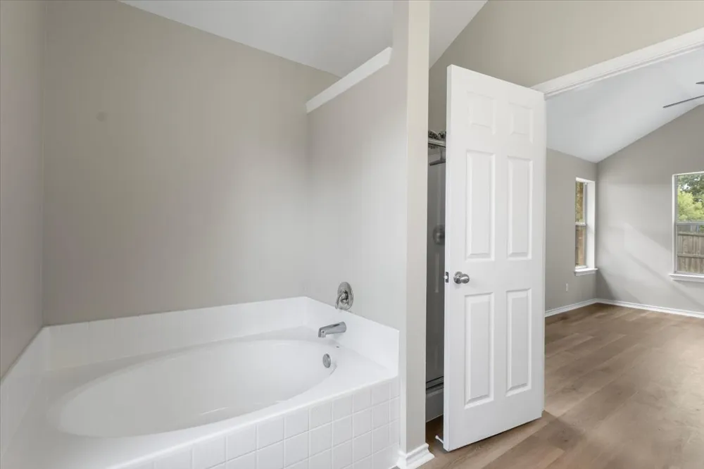 386 Molly Lane Lindale, TX 75771