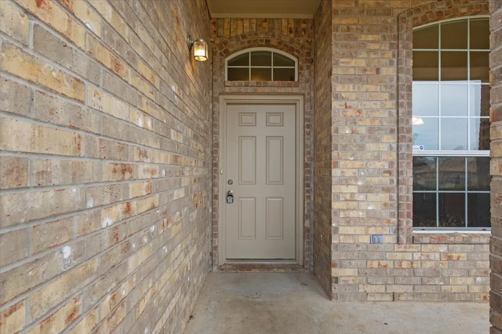 386 Molly Lane Lindale, TX 75771