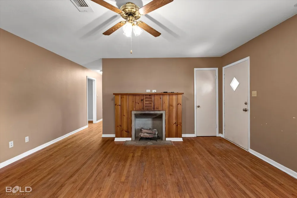 10912 Buncomb Road Bethany, LA 71007