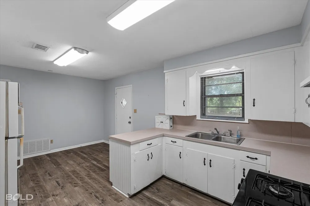 10912 Buncomb Road Bethany, LA 71007
