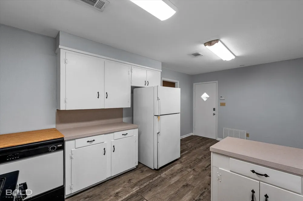 10912 Buncomb Road Bethany, LA 71007