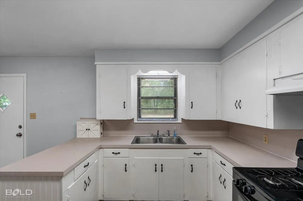 10912 Buncomb Road Bethany, LA 71007