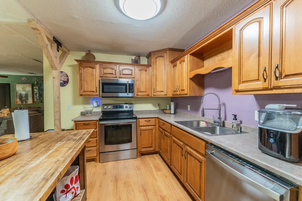 345 County Road 1158 Brashear, TX 75420