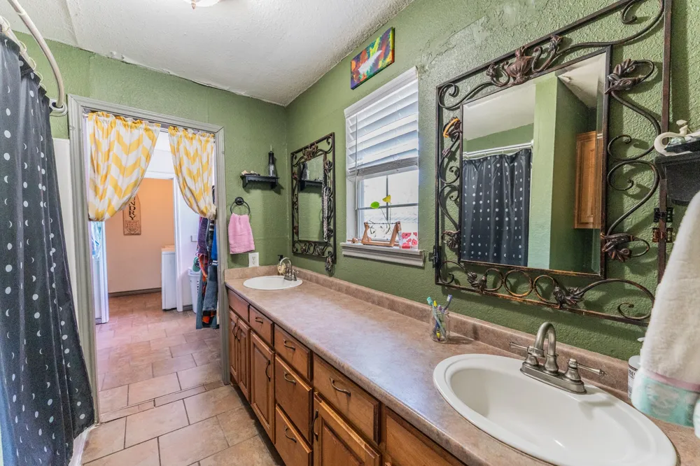 345 County Road 1158 Brashear, TX 75420