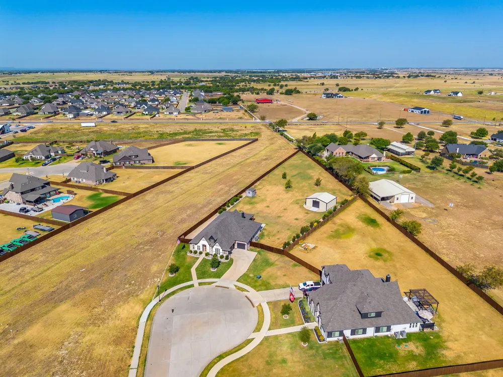 340 Trail Dust Drive Godley, TX 76044