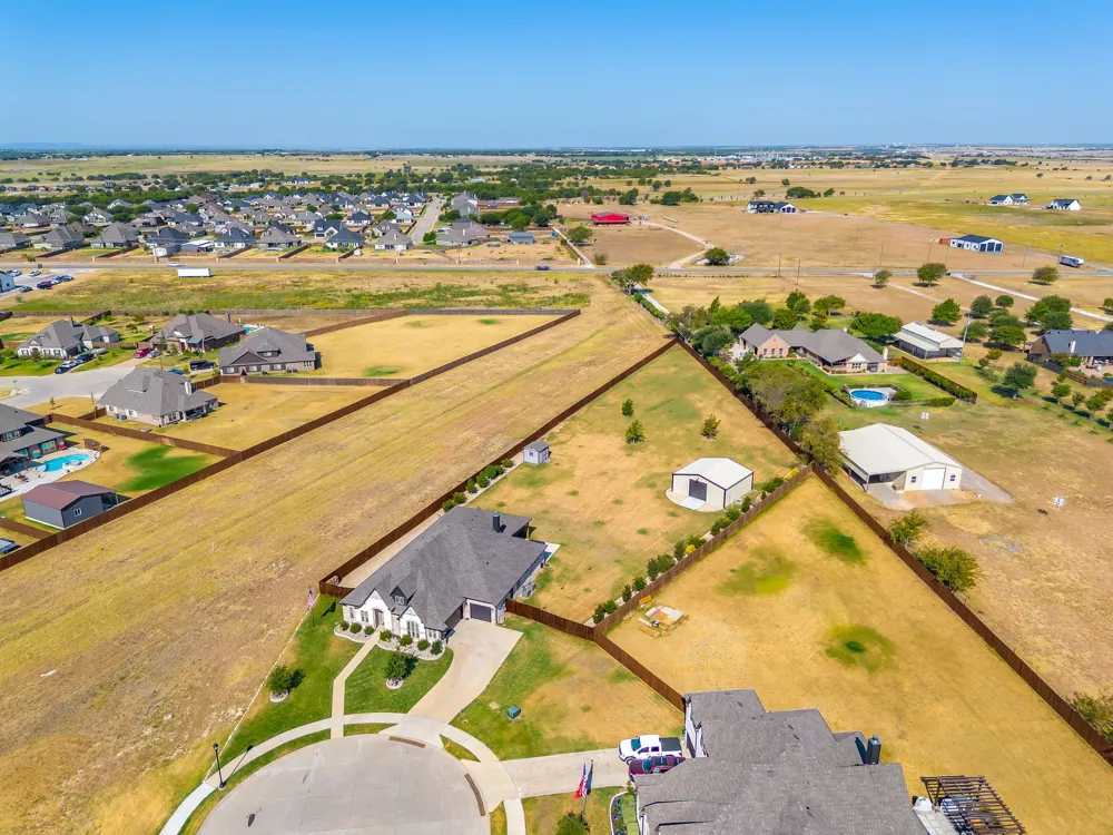 340 Trail Dust Drive Godley, TX 76044
