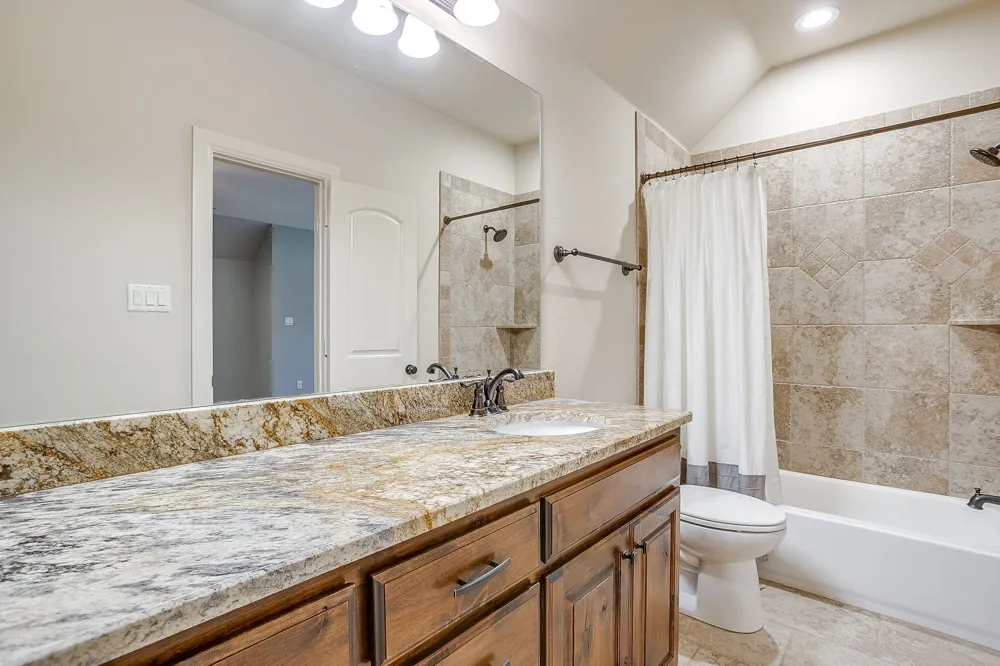 7259 Oak Creeks Court Fort Worth, TX 76135