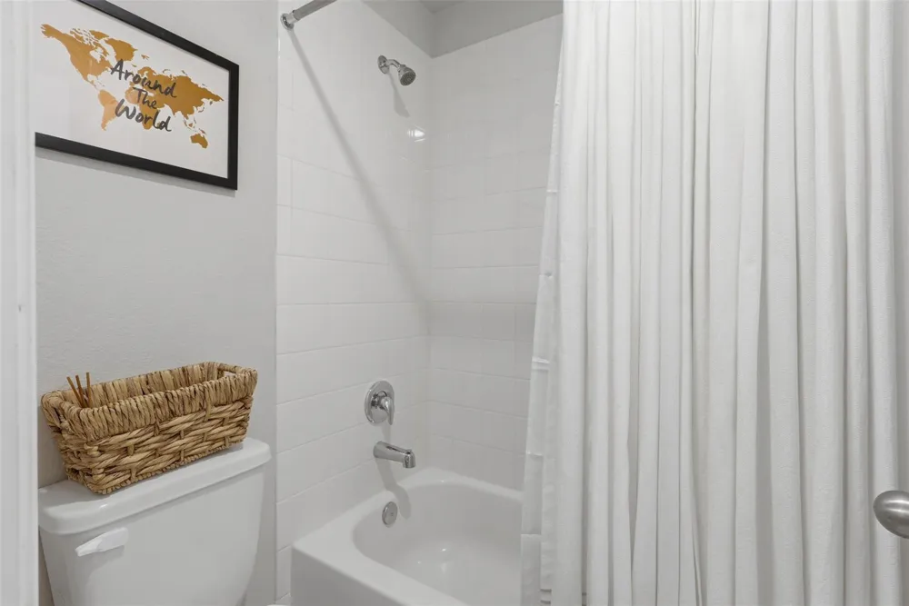 15718 Highlands Cove Drive Humble, TX 77346