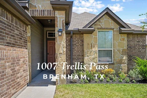 1007 Trellis Pass