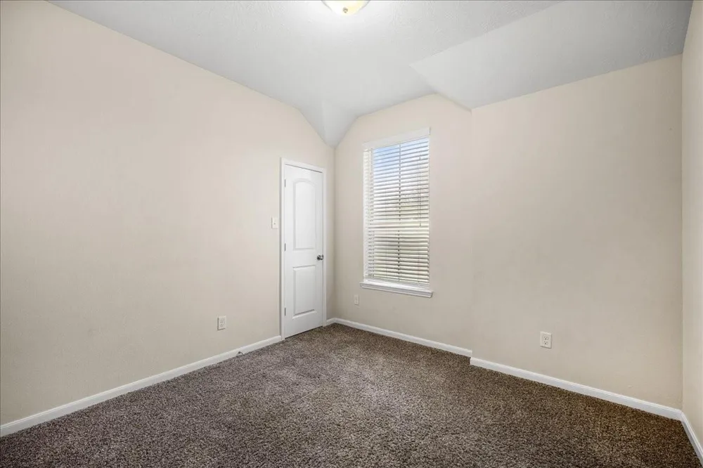 1007 Trellis Pass Brenham, TX 77833
