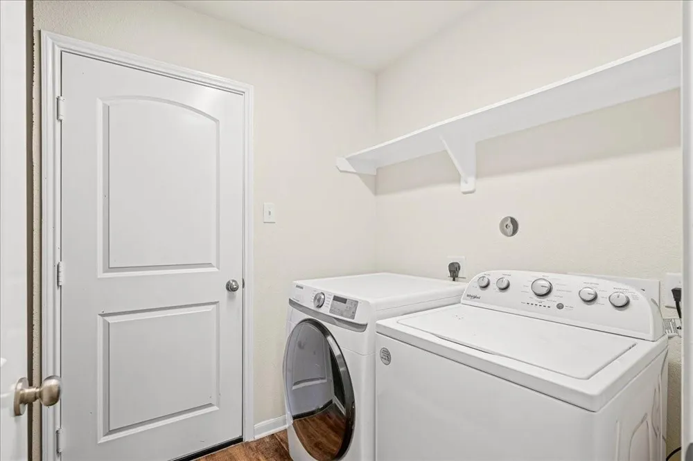 1007 Trellis Pass Brenham, TX 77833