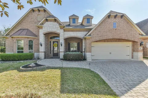 1210 Welland Way