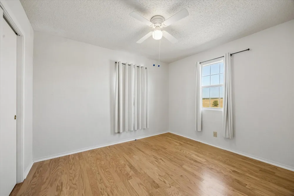 10559 Fm 109 Industry, TX 78944