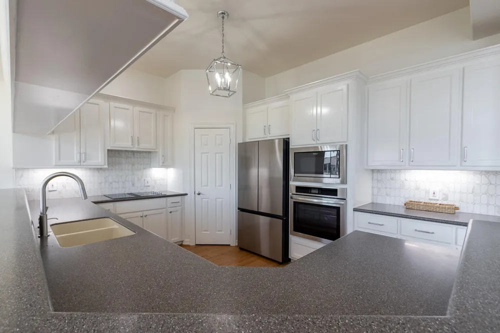 1414 Lotus Drive Tiki Island, TX 77554