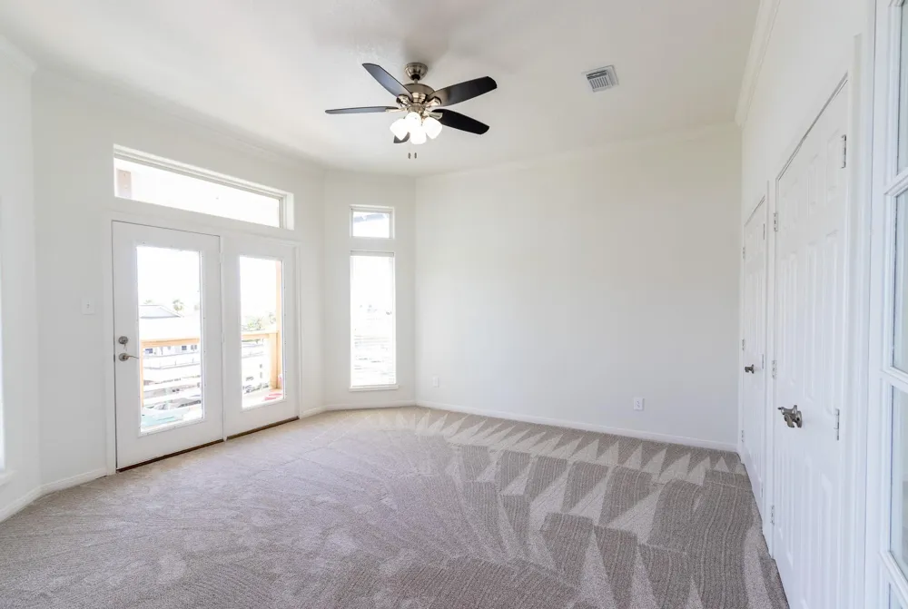 1414 Lotus Drive Tiki Island, TX 77554