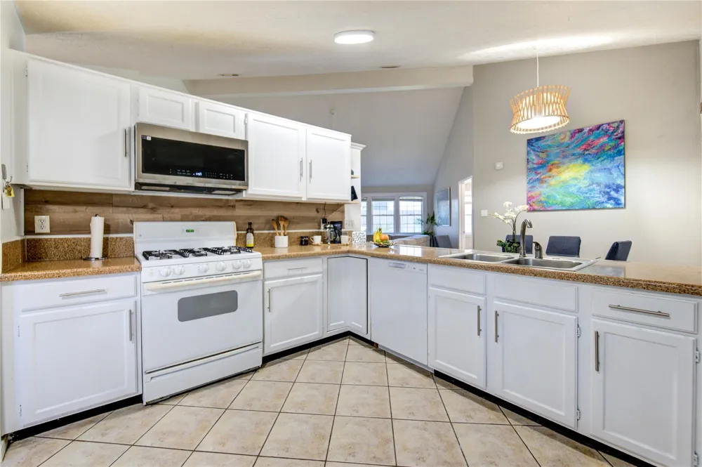 7027 Brockington Drive Katy, TX 77494