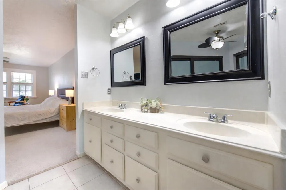 7027 Brockington Drive Katy, TX 77494