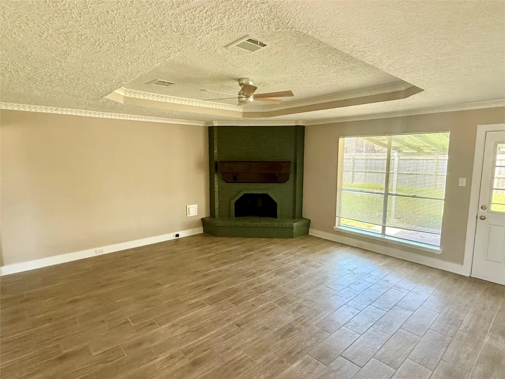 4210 Steep Rock Drive Pasadena, TX 77504