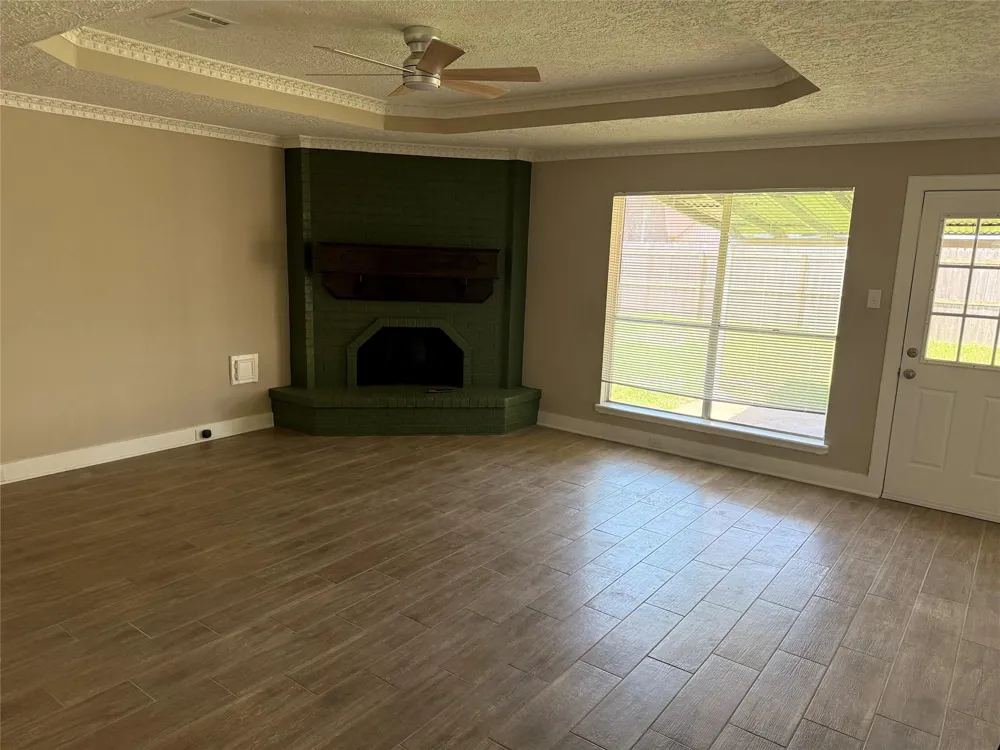 4210 Steep Rock Drive Pasadena, TX 77504