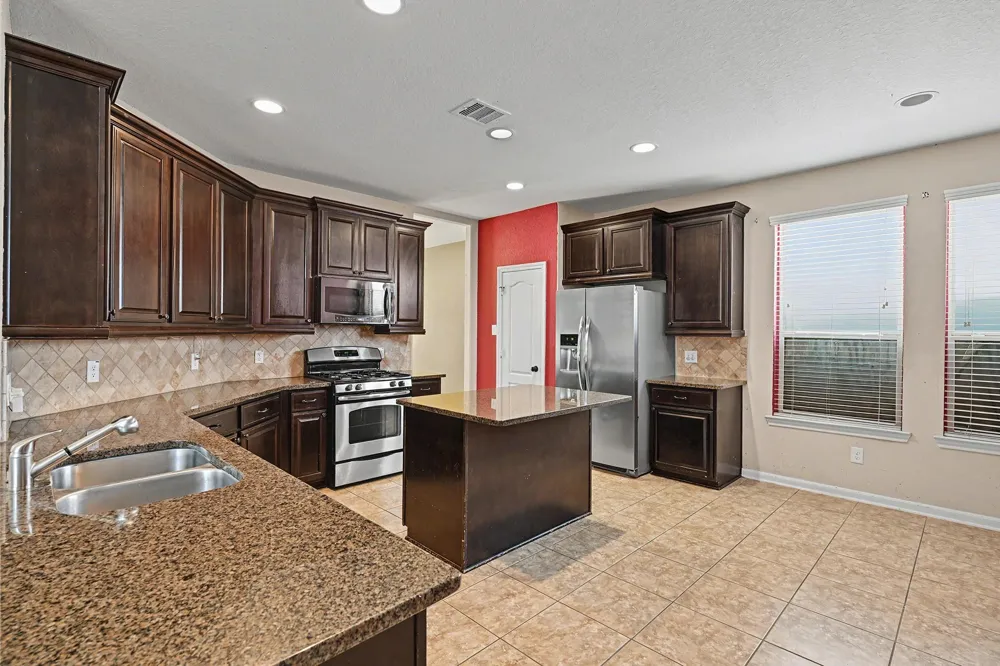 13207 Davenport Hills Lane Humble, TX 77346