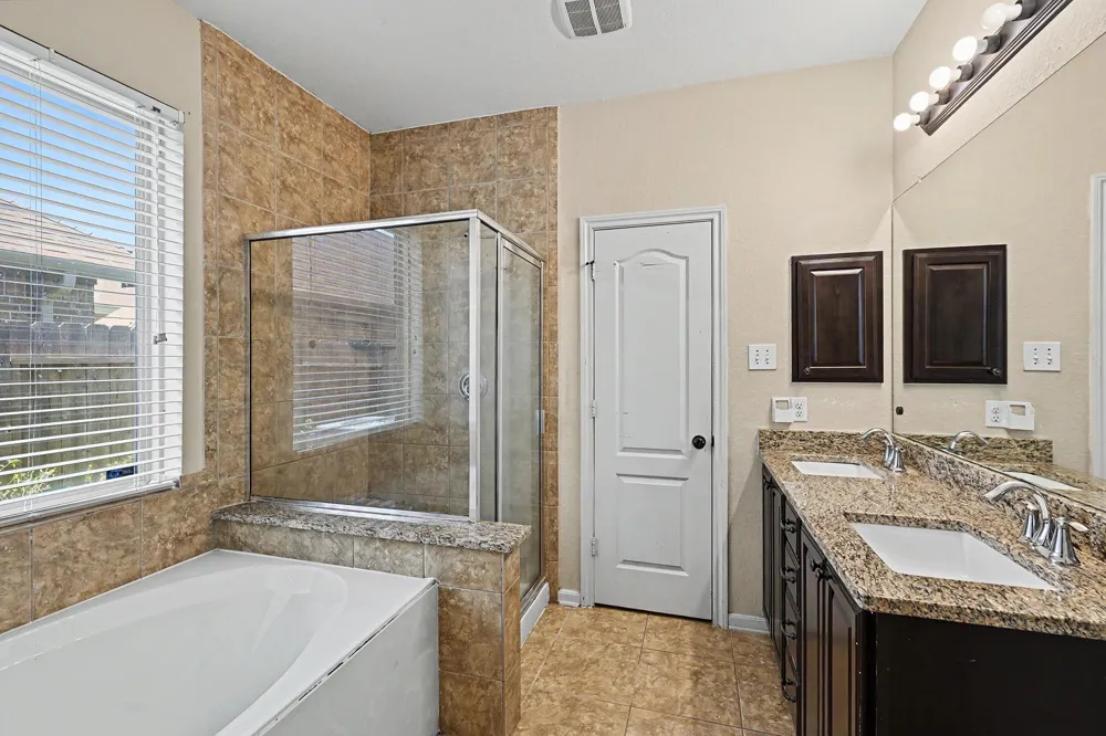 13207 Davenport Hills Lane Humble, TX 77346