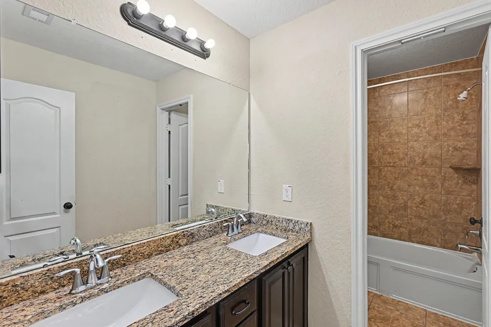 13207 Davenport Hills Lane Humble, TX 77346