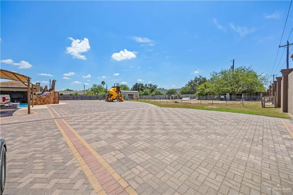 800 E Mile 3 Road Mission, TX 78573