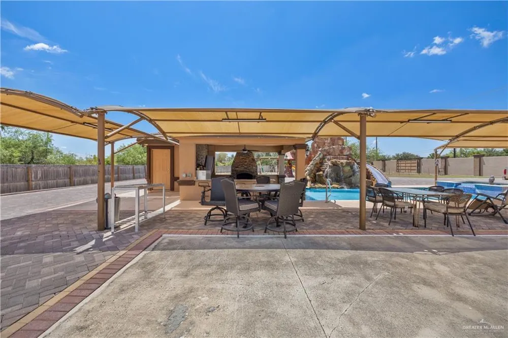 800 E Mile 3 Road Mission, TX 78573
