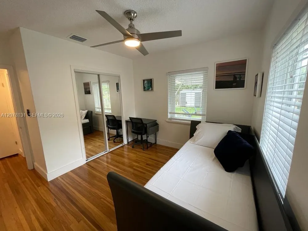 1545 NE 138th St North Miami, FL 33161