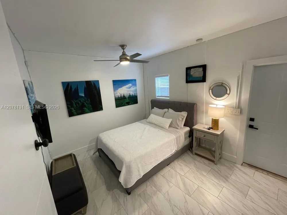 1545 NE 138th St North Miami, FL 33161