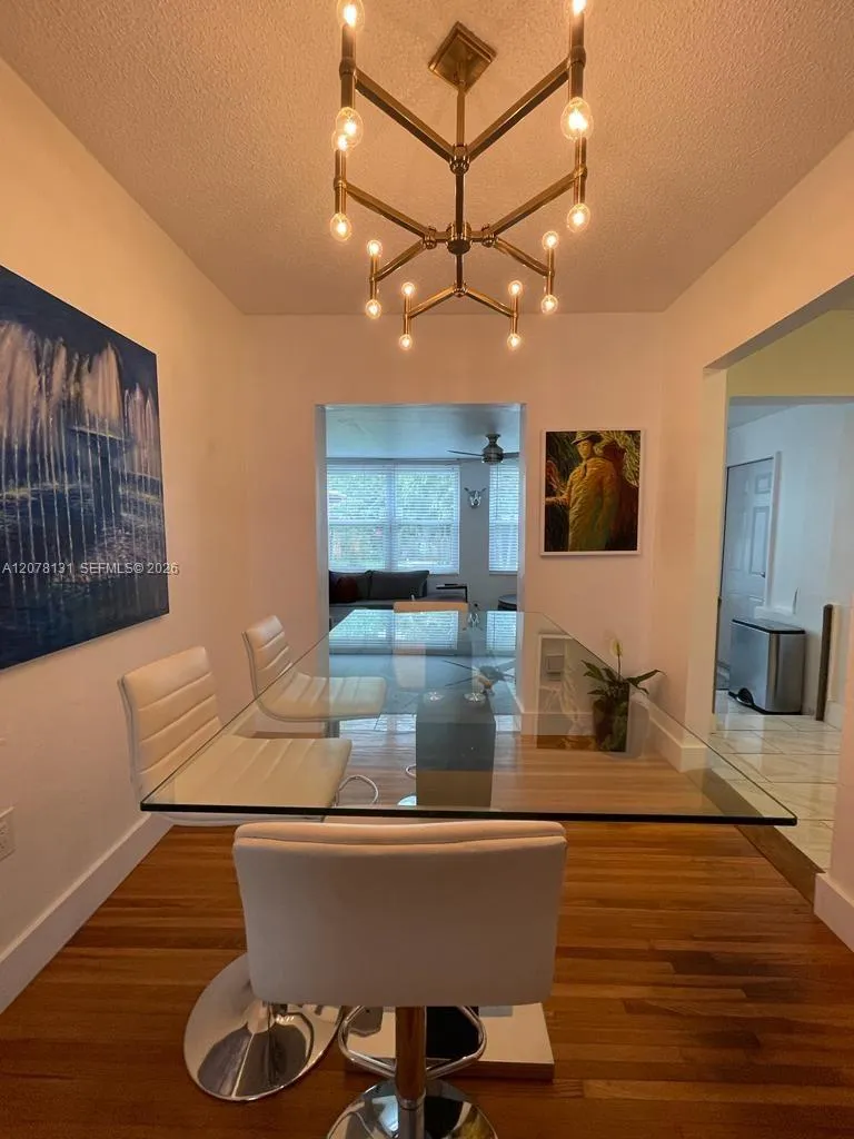 1545 NE 138th St North Miami, FL 33161