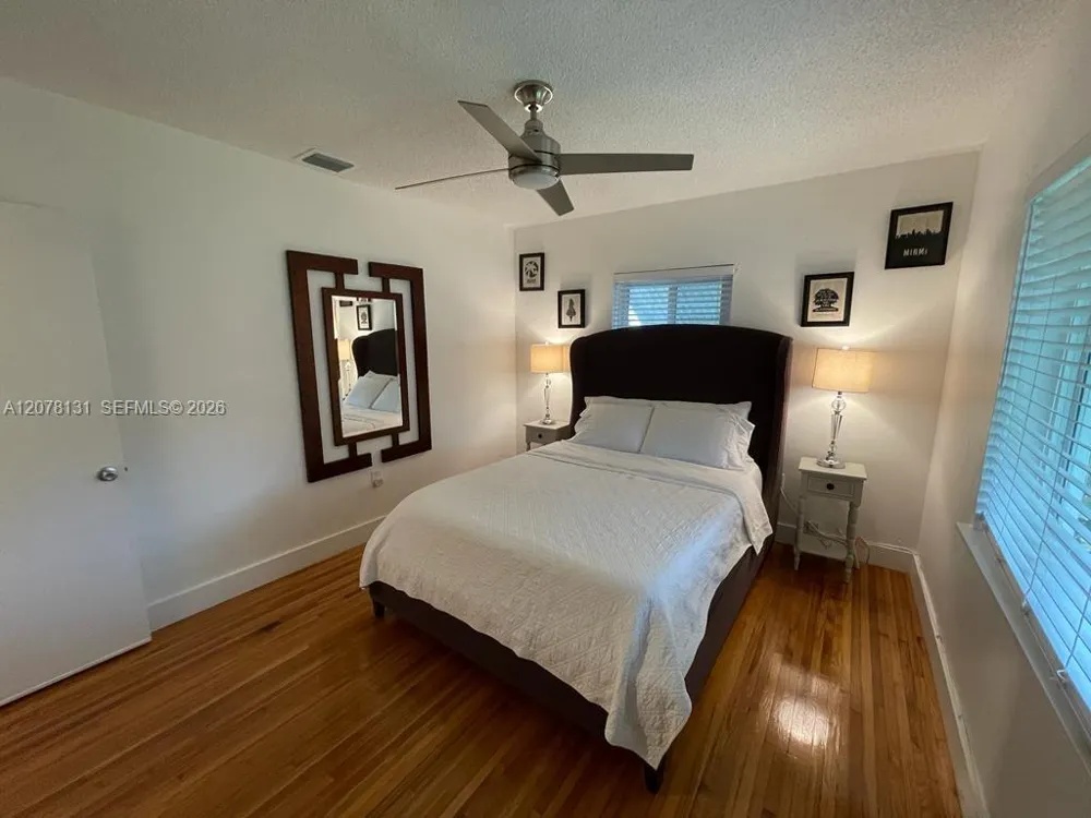 1545 NE 138th St North Miami, FL 33161