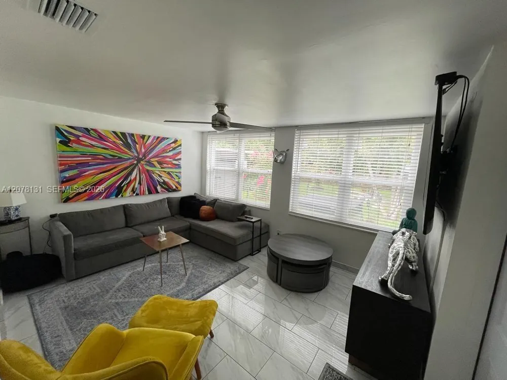 1545 NE 138th St North Miami, FL 33161