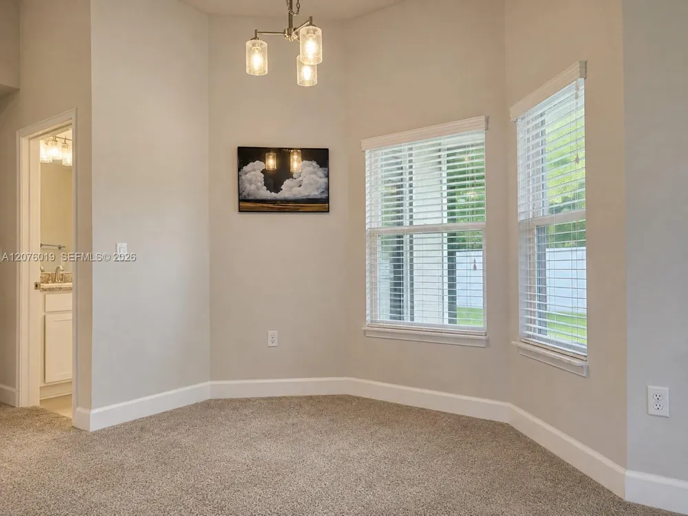 8308 Amalfi Cir Fort Pierce, FL 34951