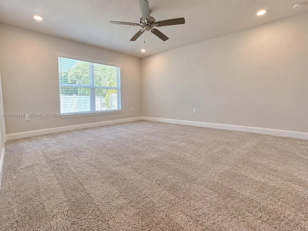 8308 Amalfi Cir Fort Pierce, FL 34951