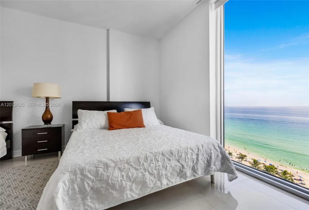 4001 S Ocean Dr #15P Hollywood, FL 33019