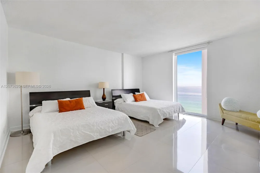 4001 S Ocean Dr #15P Hollywood, FL 33019