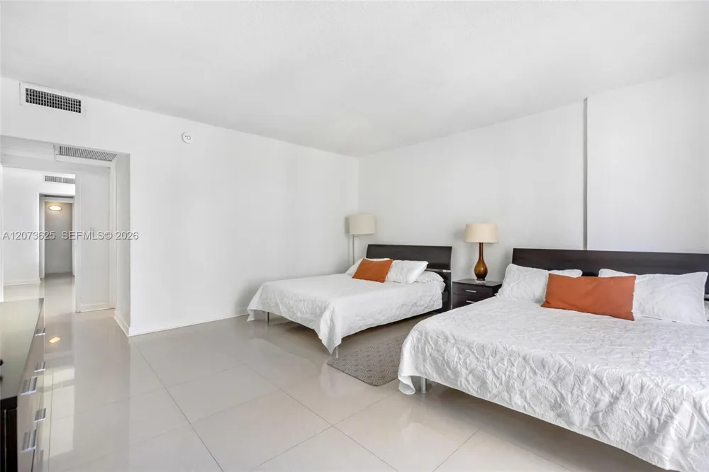4001 S Ocean Dr #15P Hollywood, FL 33019