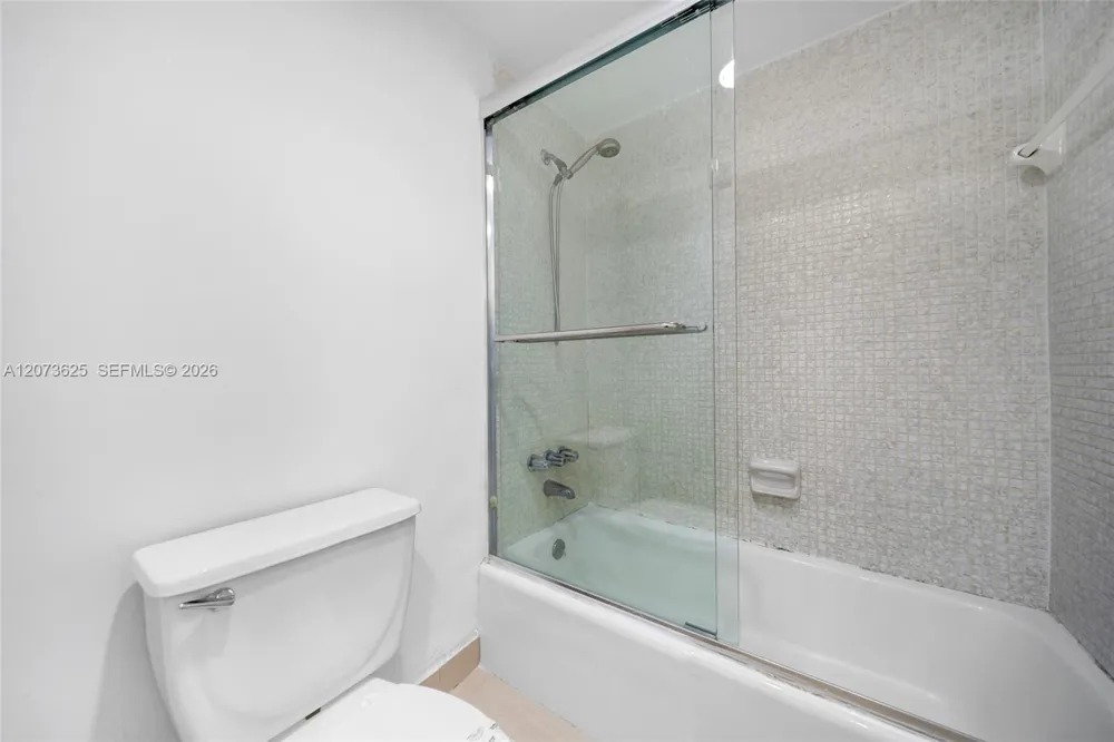 4001 S Ocean Dr #15P Hollywood, FL 33019