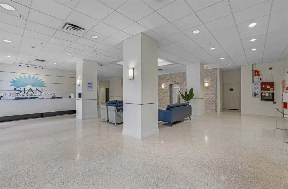 4001 S Ocean Dr #15P Hollywood, FL 33019