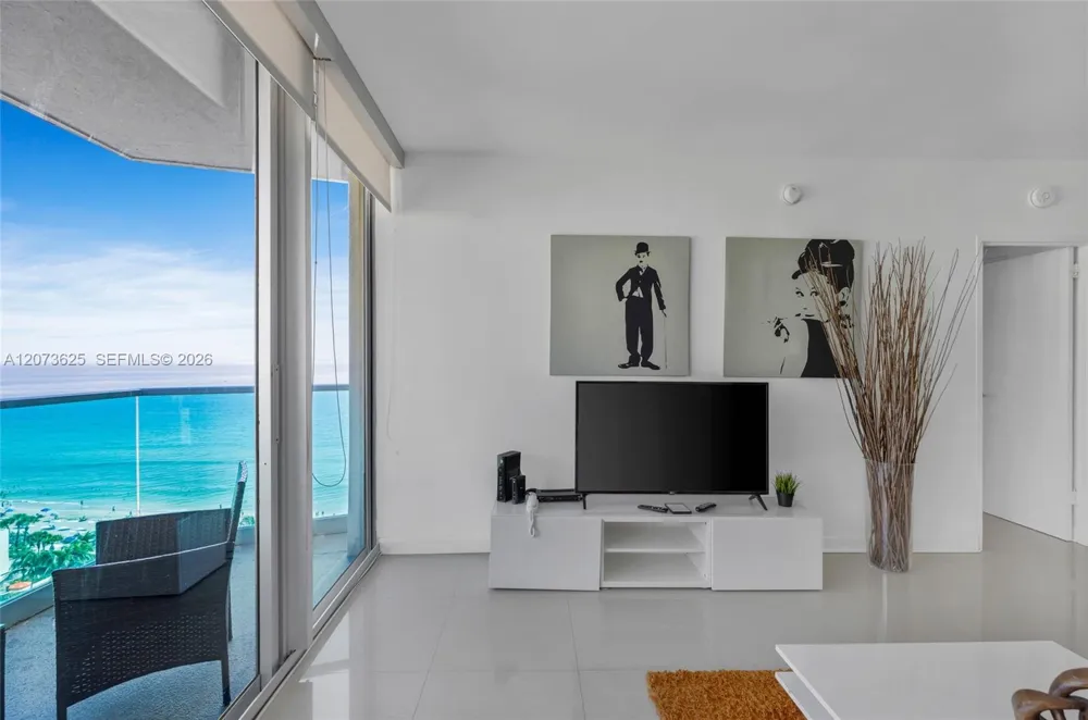 4001 S Ocean Dr #15P Hollywood, FL 33019