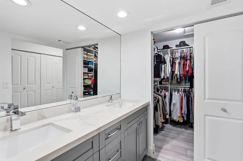 21680 Tall Palm Circle #12-B Boca Raton, FL 33433