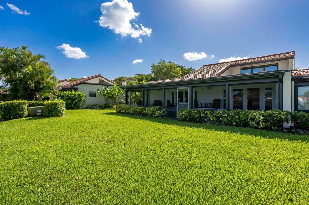 21680 Tall Palm Circle #12-B Boca Raton, FL 33433