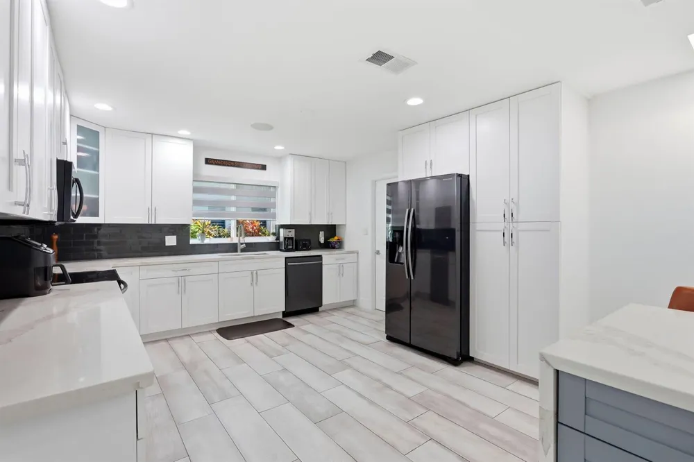 21680 Tall Palm Circle #12-B Boca Raton, FL 33433