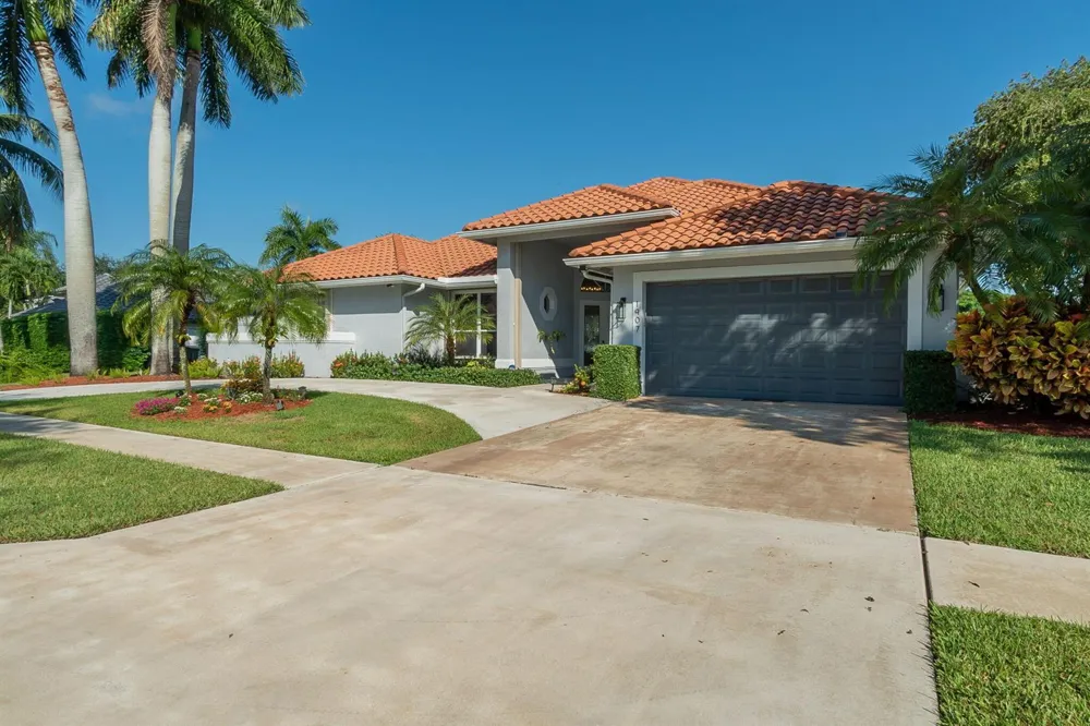 1907 S Club Drive Wellington, FL 33414